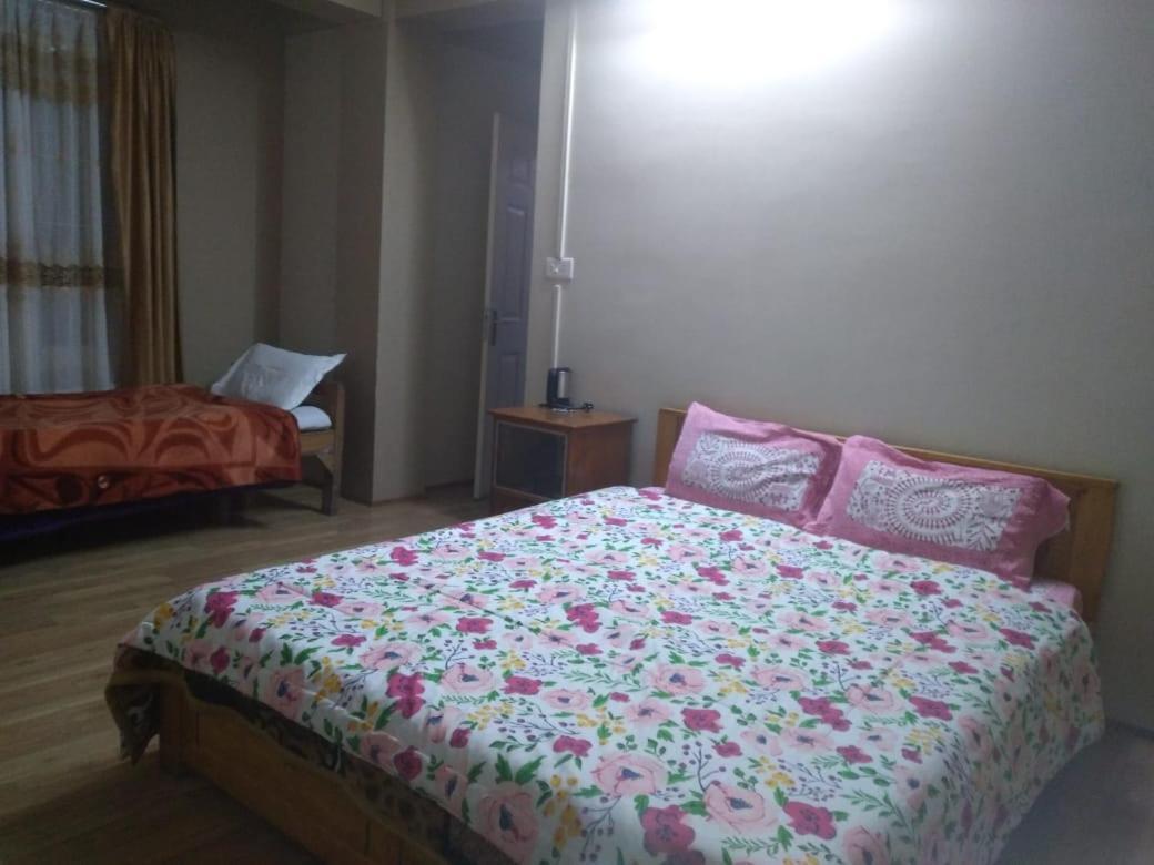 Na-U-Iaka Homestay Shillong Luaran gambar
